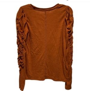 8.2023 We The Free, Ruffle long sleeve top, Amber, XS